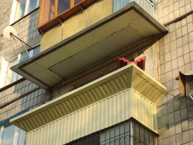 Обшивка наружная балкона